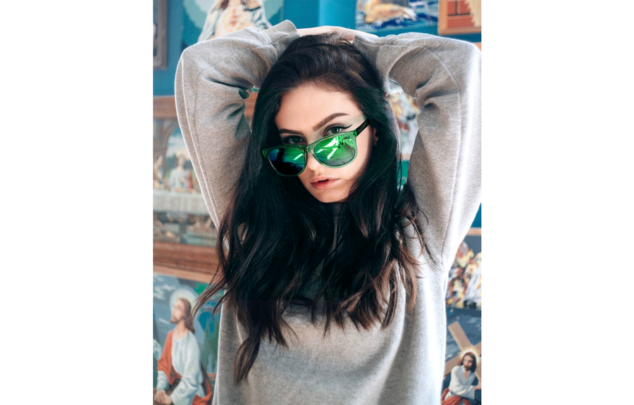 Fusion Green × Neon Green
